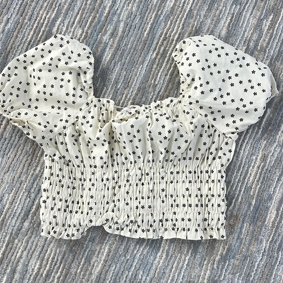 Zara girls bundle of clothes size 13-14 Dress, crop top, dress pants, sweatpants - Picture 2 of 9